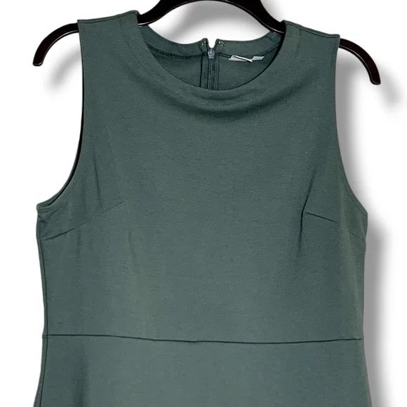 GAP Sage Green Sleeveless Flared Peplum Dress size 12 - Picture 8 of 13